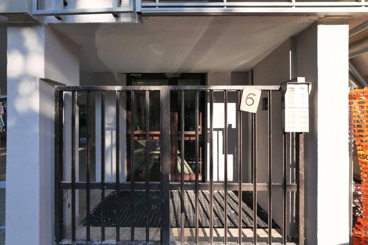 Mila Apartments Battista ミラノ エクステリア 写真