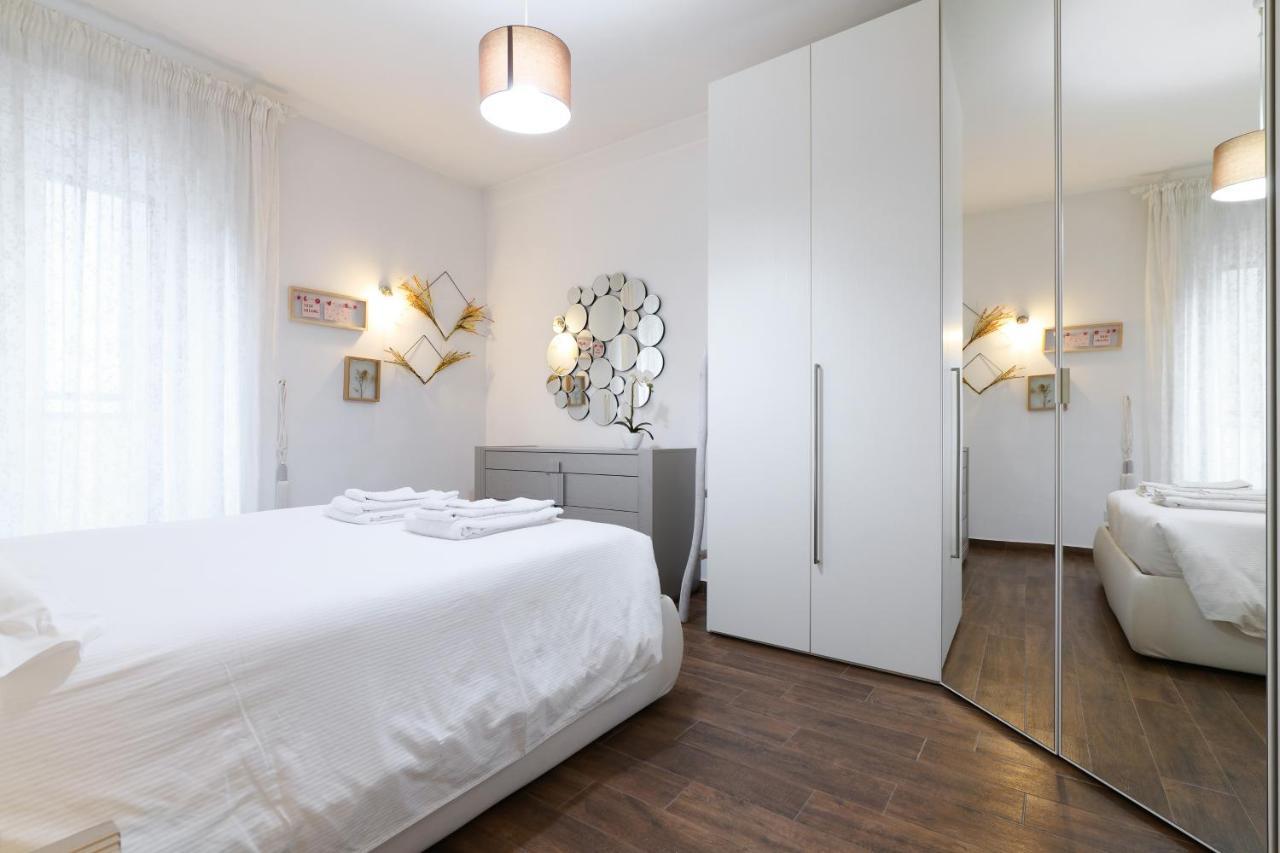 Mila Apartments Battista ミラノ エクステリア 写真