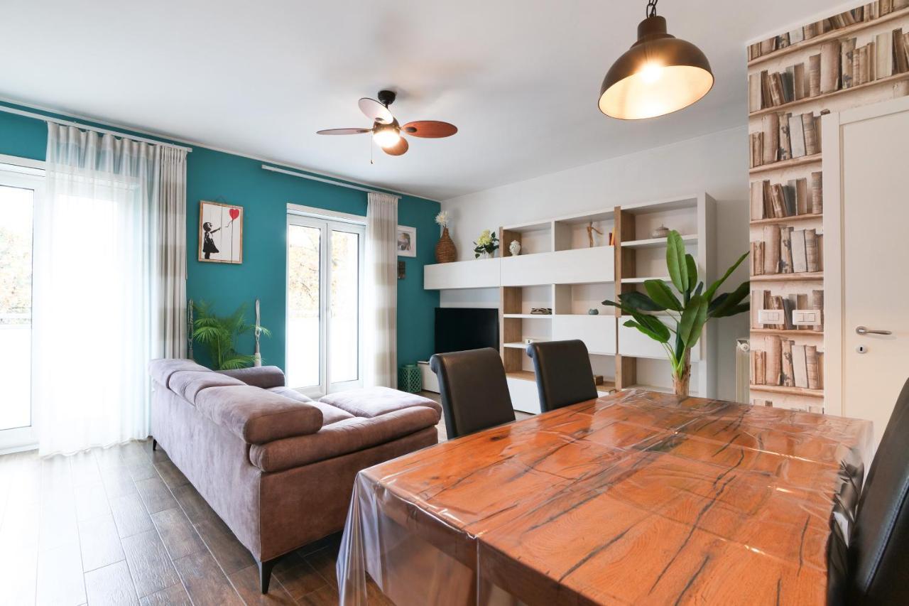 Mila Apartments Battista ミラノ エクステリア 写真