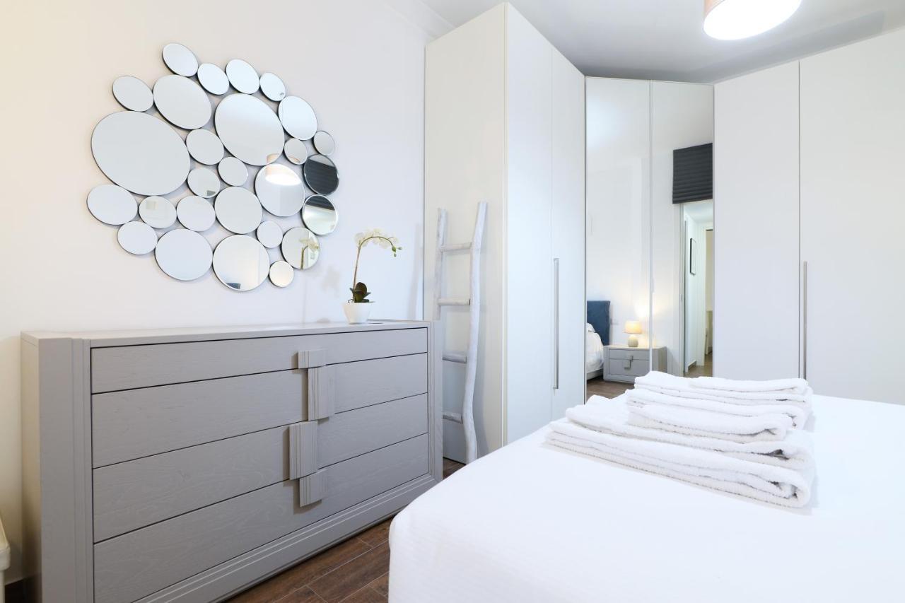 Mila Apartments Battista ミラノ エクステリア 写真